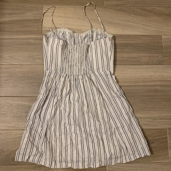 Urban Outfitters Striped Dress - Picture 2 of 3